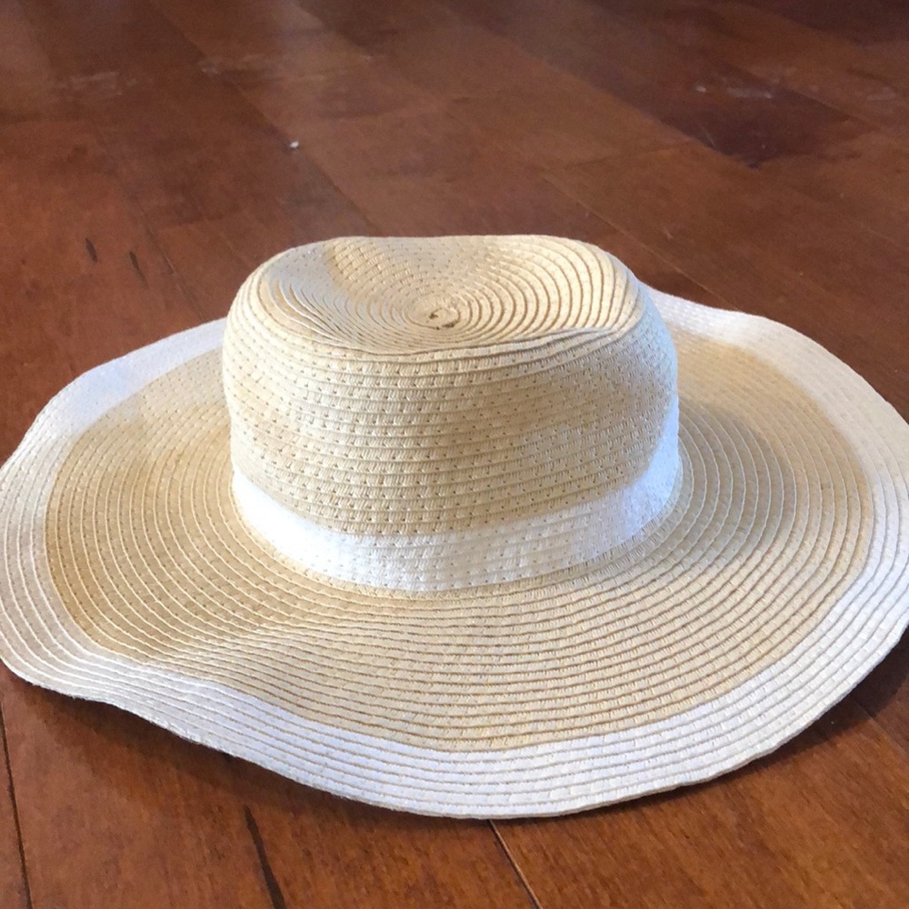 Forever 21 sun hat!!